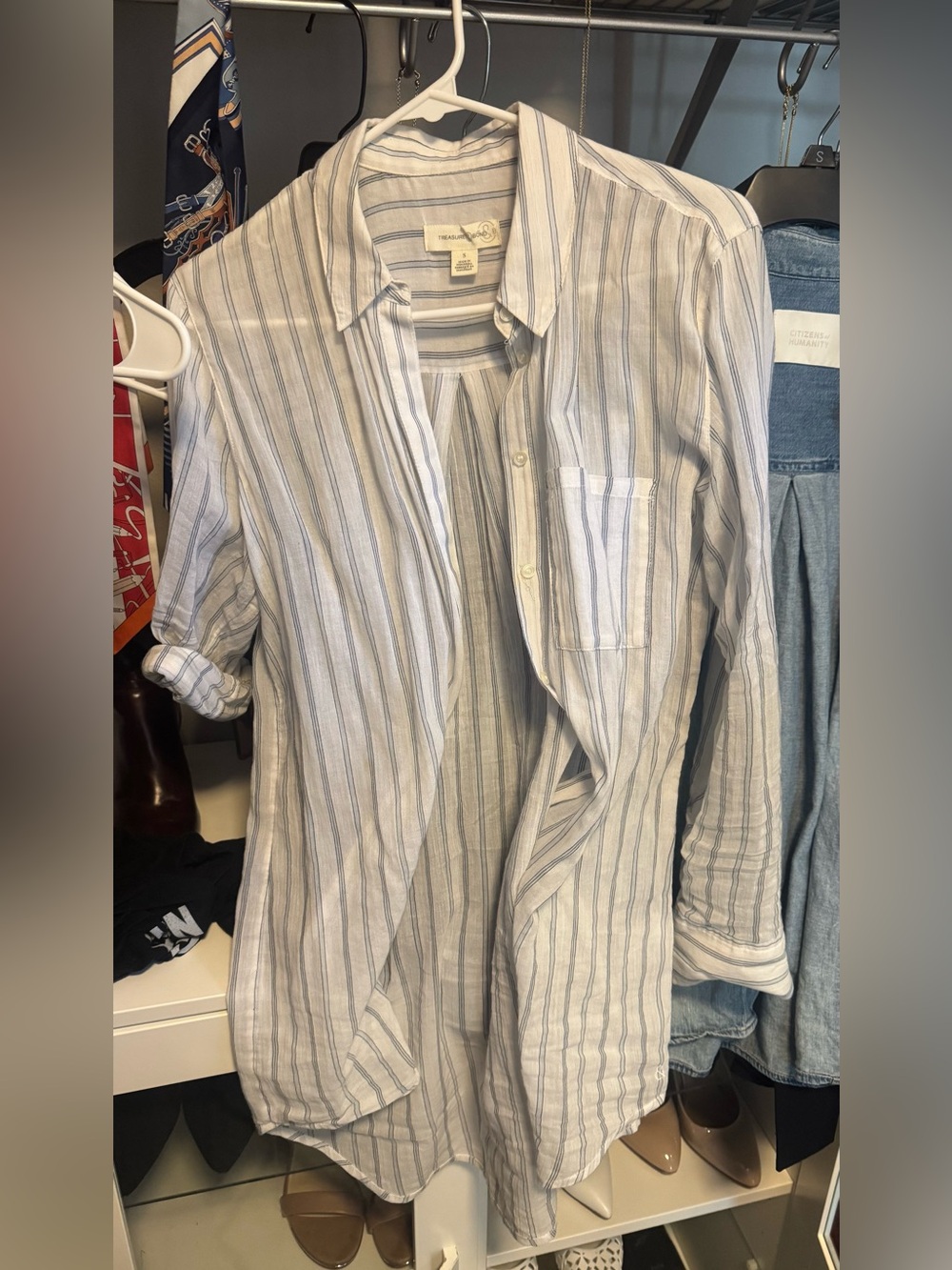 Treasure and Bond Cotton shirt coverup size small